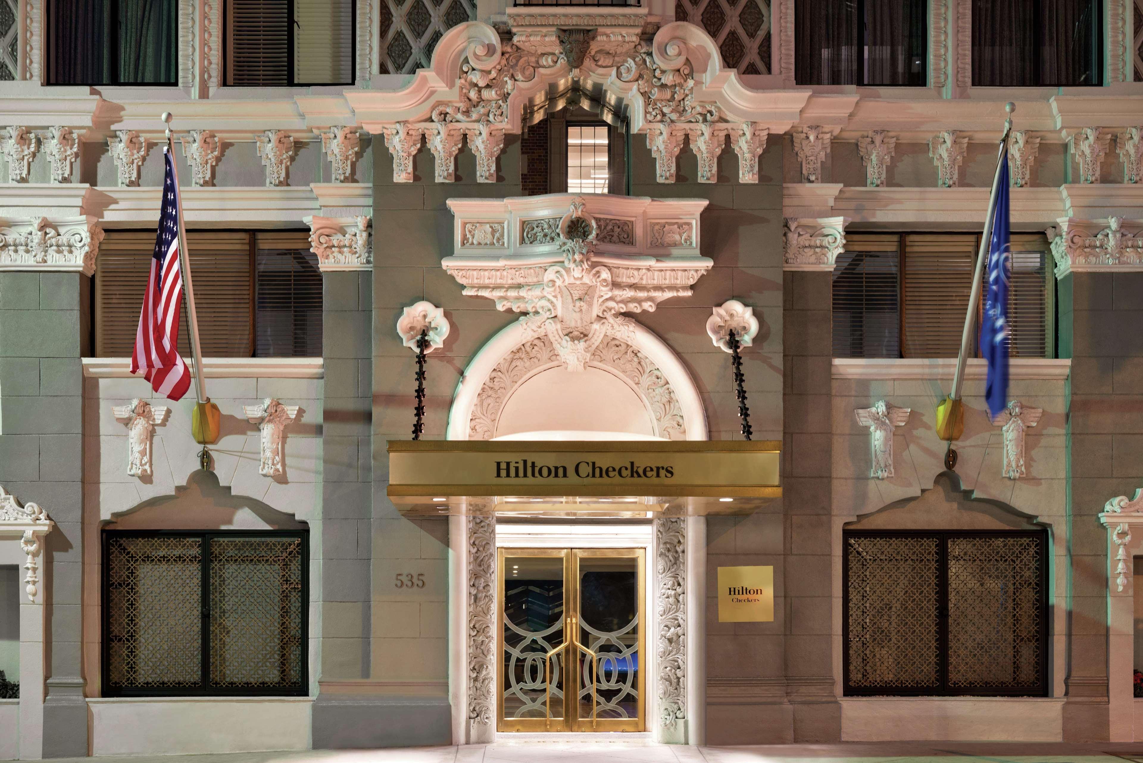 Hilton Checkers Los Angeles Exterior photo