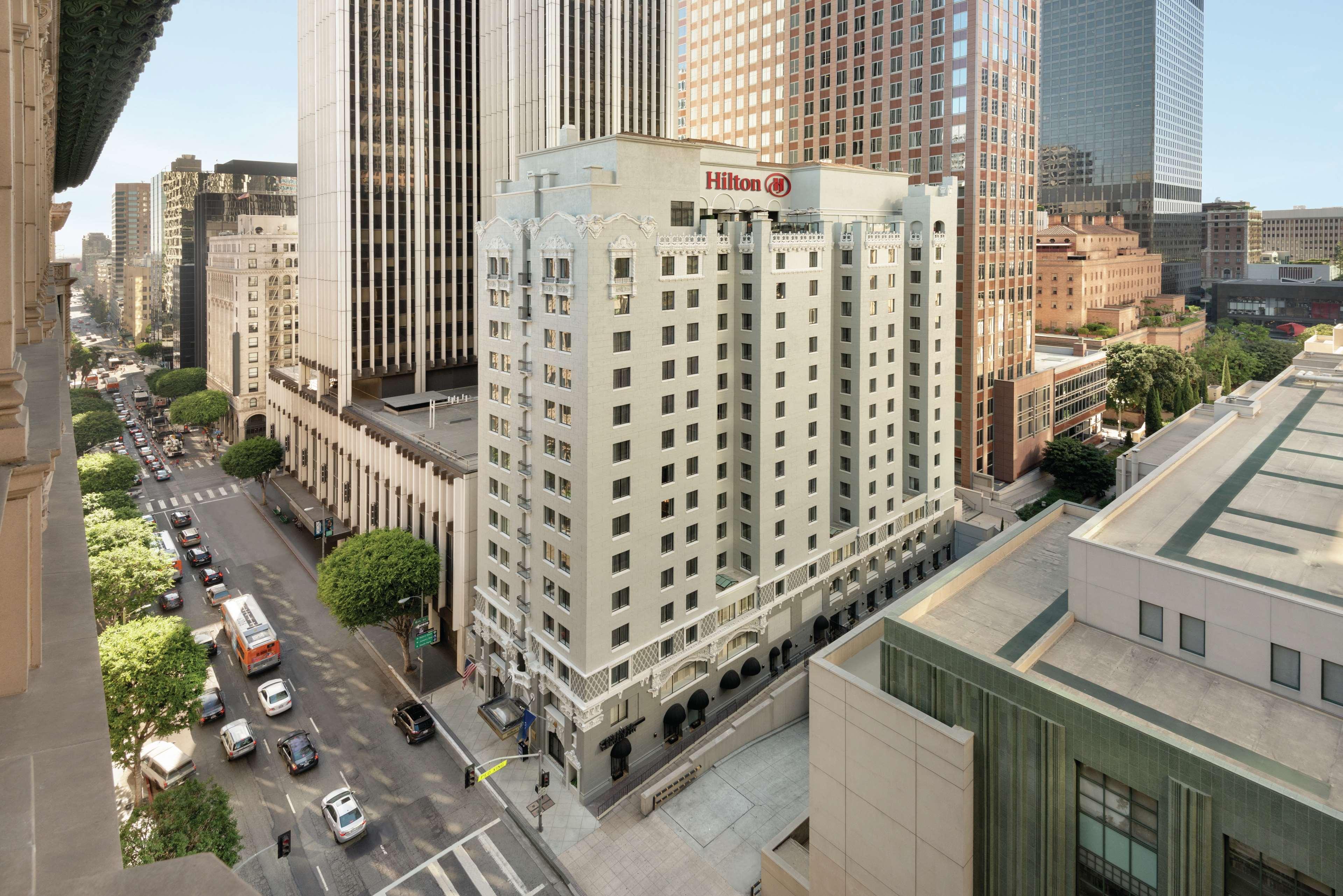 Hilton Checkers Los Angeles Exterior photo